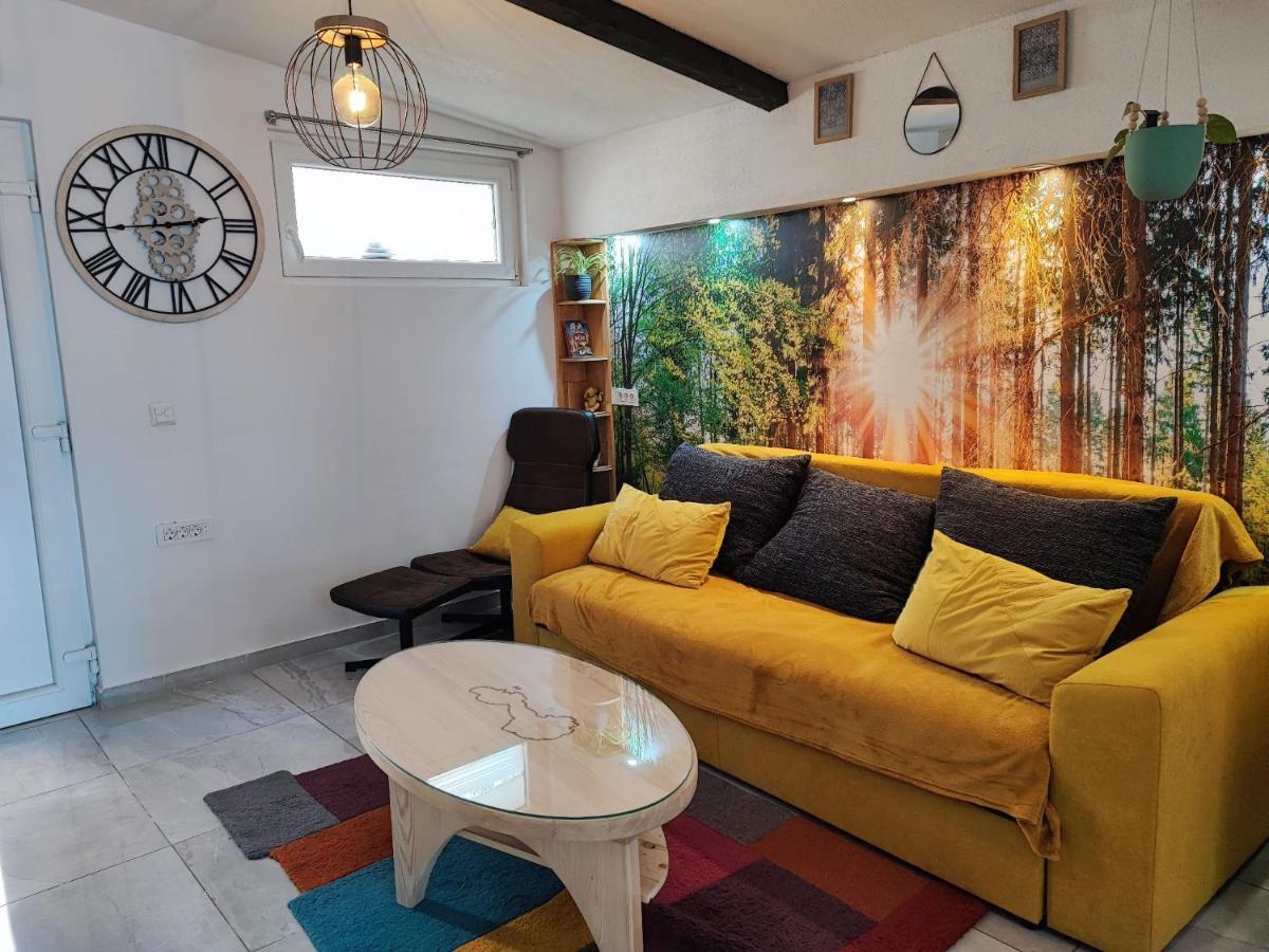 Kimano 2 With Garden In Appartement Zadar